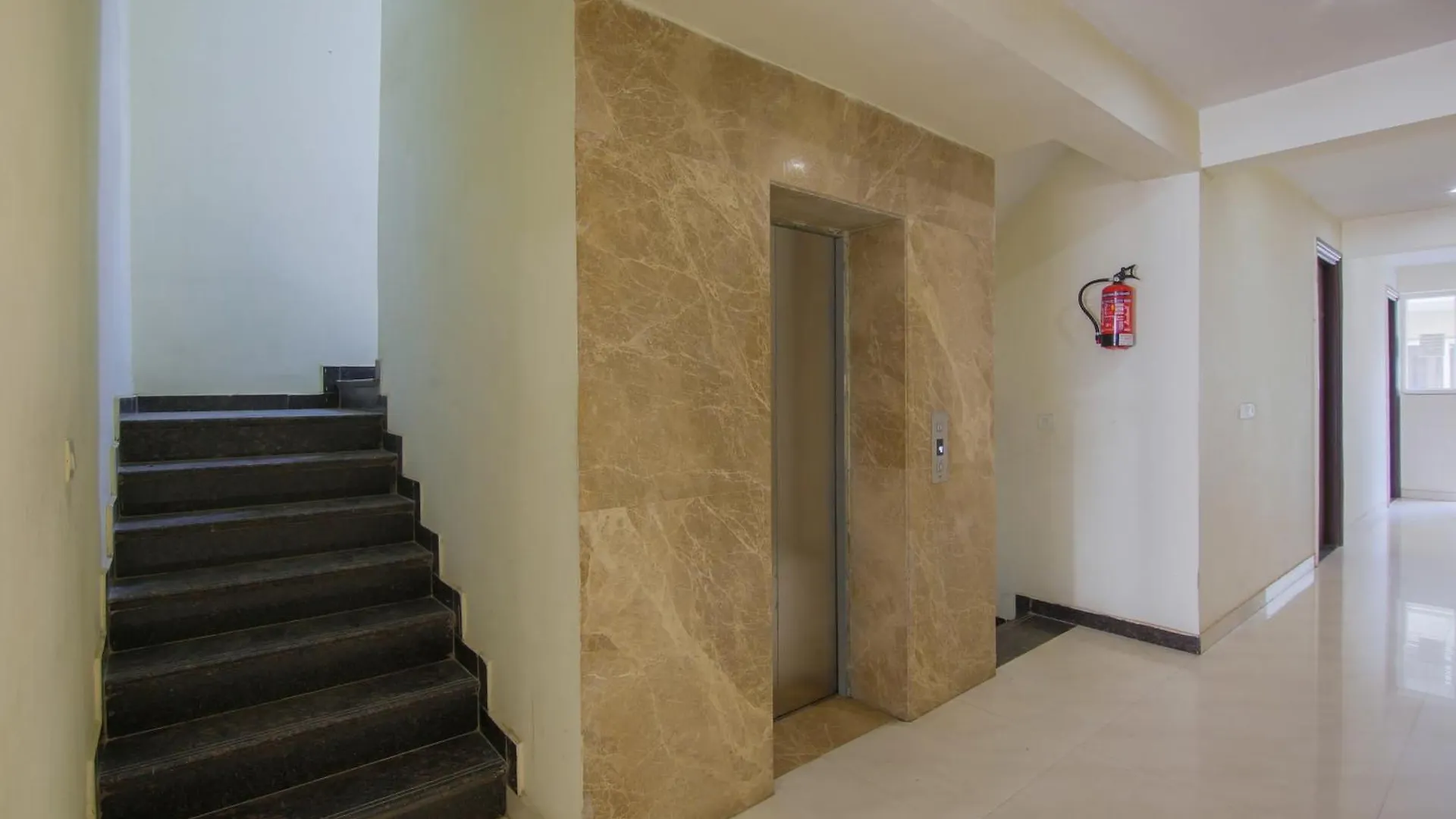 Hotel O Babil Palace Gurgáon